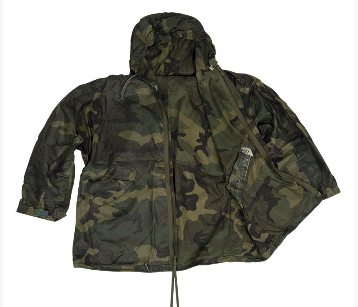 US WOODLAND WET WEATHER SUIT RUBBERED USED