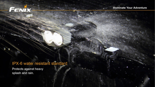 Lámpák, zseblámpa, Fenix BT30R