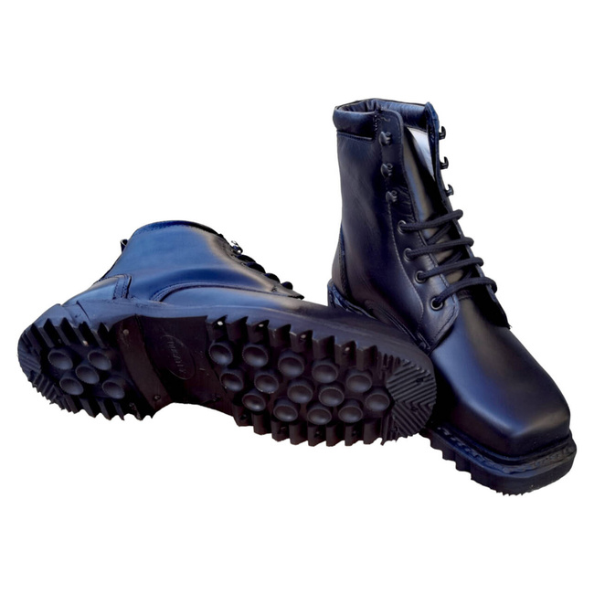 LEATHER MILITARY BOOTS - MOUNTAIN HUNTERS - MILITARY SURPLUS ROMANIAN ARMY - BLACK - LIKE NEW