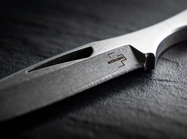 KÉS "Islero" - BOKER PLUS