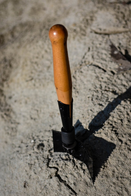 Gyalogsági lapát, összecsukható - Román hadsereg feleslege - Újszerű állapotú, tokban