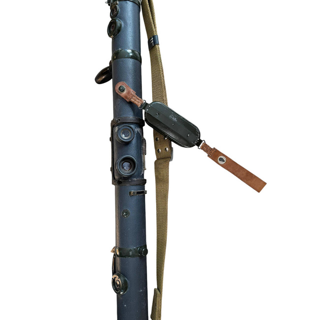 SZTEREOSZKÓPOS TÁVOLSÁGMÉRŐ FÉM SZÁLLÍTÓDOBOZZAL, MÉRŐRÚDDAL ÉS ÁLLVÁNNYAL-        - WWII - VALÓDI RÓMAI KATONAI FELESLEG - DECO/JÓ ÁLLAPOTBAN