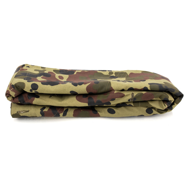 TENT TARPAULIN PLASH-PALATKA RAIN CAPE/SHELTER HALF - 180 x 180 CM - DALMATIAN MOZAIC CAMO - ROMANIAN ARMY MILITARY SURPLUS - USED