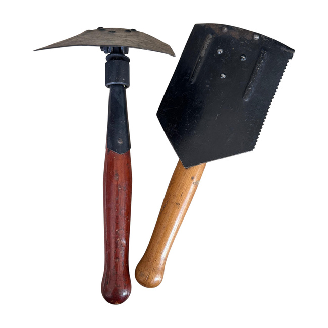 Gyalogsági lapát, összecsukható - Román hadsereg feleslege - Újszerű állapotú, tokban