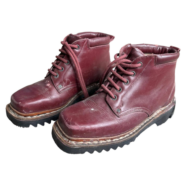LEATHER MILITARY BOOTS - MOUNTAIN HUNTERS - MILITARY SURPLUS ROMANIAN ARMY- DARK RED - USED