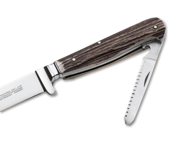 Hubertus Nicker with Saw kés