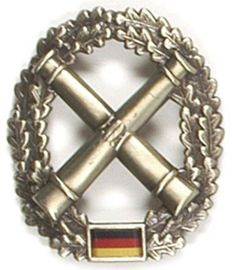 JELVÉNY GENUINE GERMAN ARMY METAL BERET BADGE ´ARTILLERIE´