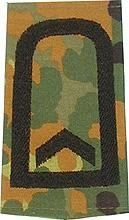 EMBLÉMA - GERMAN ARMY FLECKTARN CAMO/BLACK SHOULDER LOOPS ´FELDWEBEL´