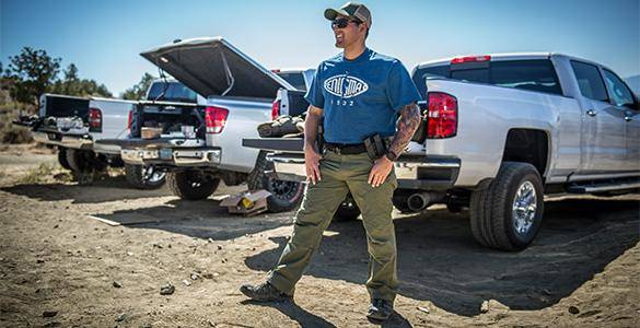 TACTICAL PANTS - UTP® FLEX - Helikon-Tex® - ADAPTIVE GREEN