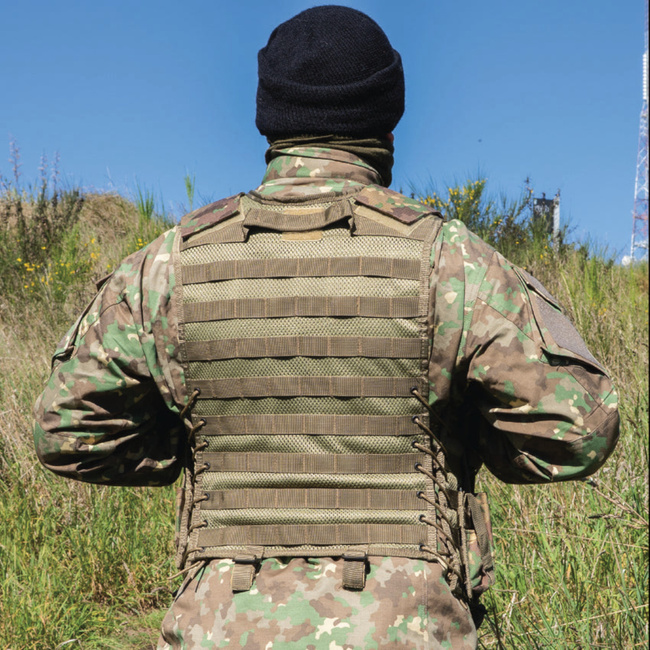 TAKTIKAI MELLÉNY MODULÁRIS ZSEBEKKEL - MOLLE - KATONAI TÖBBLET ROMÁN HADSEREG - TEREPSZÍNŰ M2017 - MINT ÚJ