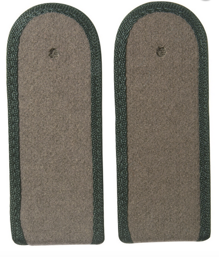 East Ger.dark Green Epaulets Sold.piping
