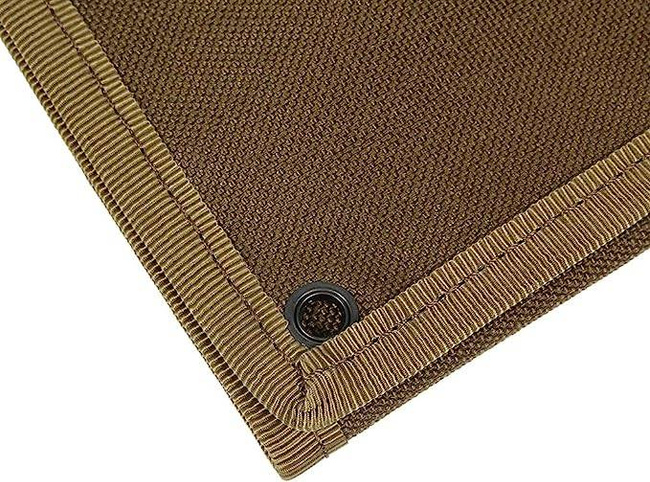 Összecsukható kijelzőpanel jelvények és jelvények számára horog- és hurkapántos rögzítési rendszerrel