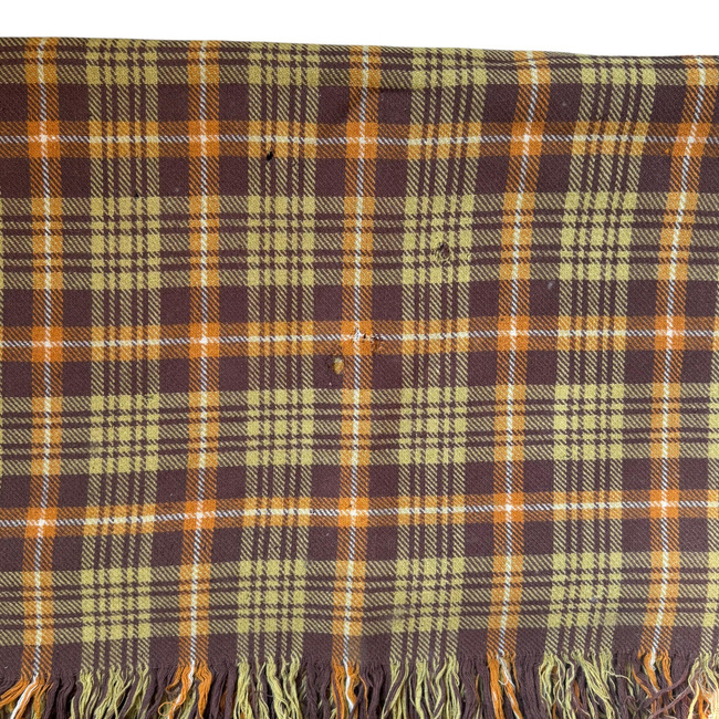 Gyapjútakaró rojtos szélekkel - Vintage - 150x190 cm - Román Hadsereg Katonai Felesleg - Használt