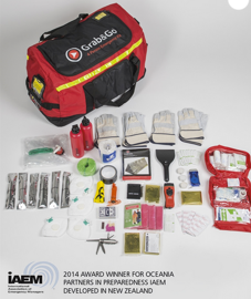 Grab&go™ Emergency Kit 4 Person