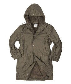 HOSSZÚ PARKA - BÉLÉSSEL - NÉMET KATONAI FELESLEG - OD ZÖLD - MINT ÚJ