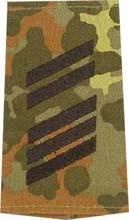 EMBLÉMA - GERMAN ARMY FLECKTARN CAMO/BLACK SHOULDER LOOPS ´OBERSTABSGEFREITER´