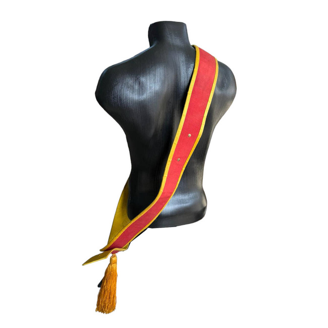 ÁTLÓS CEREMÓNIA ZÁSZLÓ BOJTOS - RSR - KATONAI FELESLEG RÓMAI HADSEREG - JÓ ÁLLAPOTBAN