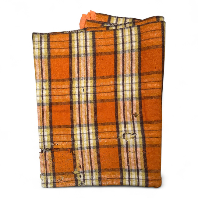 TISZTA GYAPJÚ VINTAGE TAKARÓ - 140x210 CM - ROMÁN HADSEREG KATONAI FELESLEG - MEGROMLOTT -  NAGYON KOPOTT