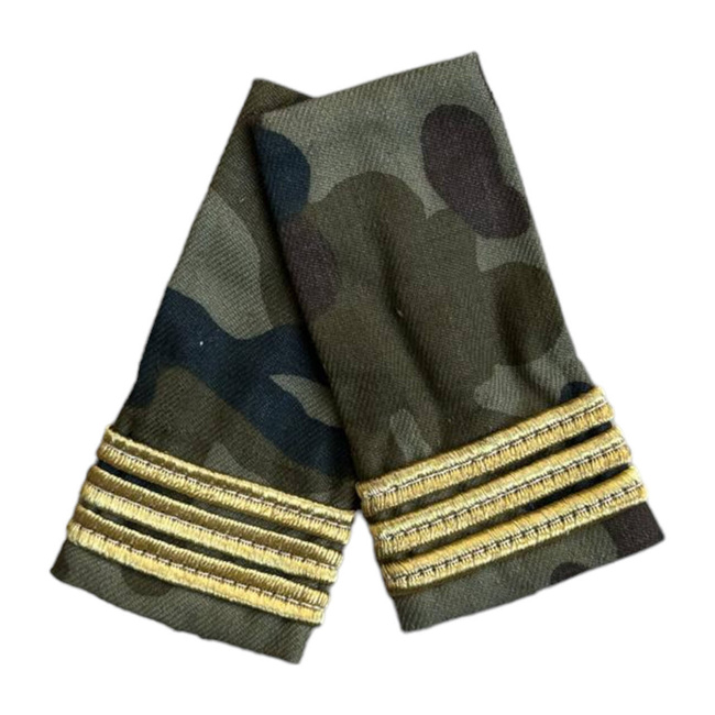 OFFICER RANKS, LAND FORCES - CAPTAIN WITHOUT A MARK, COMBAT - MILITARY SURPLUS ROMANIAN ARMY - IN GOOD CONDITION