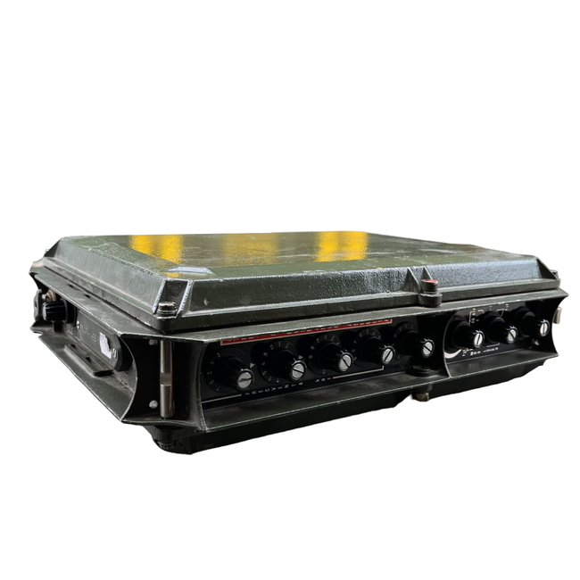 Radio Station R1071 - Romanian Army Surplus - Untested