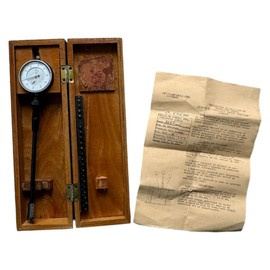 MACHINE WITH COMPARATOR FOR CHECKING BORES - FINA BUCURESTI - MILITARY SURPLUS ROMANIAN ARMY - IN GOOD CONDITION