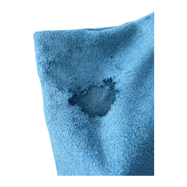 TISZTA GYAPJÚ VINTAGE TAKARÓ - 140x210 CM - ROMÁN HADSEREG KATONAI FELESLEG - MEGROMLOTT - NAGYON KOPOTT