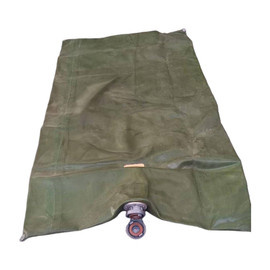 VÍZTARTÁS - KELET-NÉMET ARMY KATONAI FELSZERELÉS - 700L - ZÖLD OD - MINT ÚJ