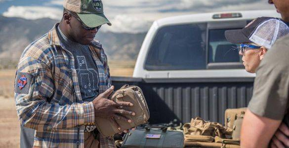 PISZTOLYTÁSKA - SINGLE PISTOL WALLET® - NYLON - Helikon-Tex® - KÉK MELANGE