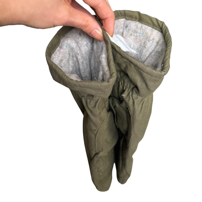 Bélelt védőkesztyű sátorvászon anyagból, 2 ujjas kialakítással – Magyar Honvédség katonai felesleg – Olívzöld – Újszerű állapotban