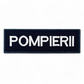 Emblema spate - POMPIERII - brodata pe suport albastru inchis (navy) cu contur bleumarin si text alb - aplicare prin coasere - 20x5 cm
