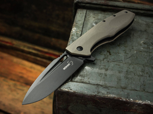 "CARACAL FOLDER TACTICAL" Zsebkés - BOKER