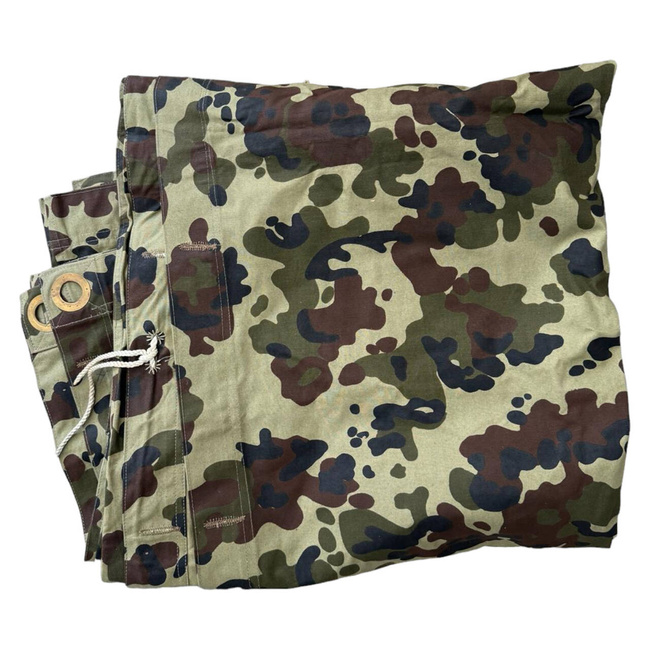 TENT TARPAULIN PLASH-PALATKA RAIN CAPE/SHELTER HALF - 180 x 180 CM - DALMATIAN MOZAIC CAMO - ROMANIAN ARMY MILITARY SURPLUS - USED