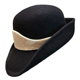 GYAPJÚ SAPKA - FEKETE FEHÉR PÁNTTAL - KATONAI FELESLEG ROMÁN HADSEREG - MINT ÚJ