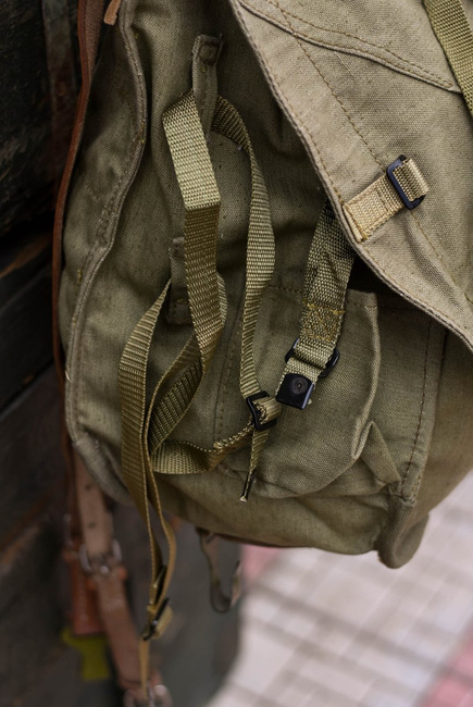 Katonai hátizsák- Hidegháborús román hadsereg (vászon) - vintage ritka - Zöld OD - Mint új