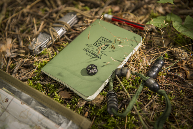 Iránytű gomb - kicsi - fekete - Helikon