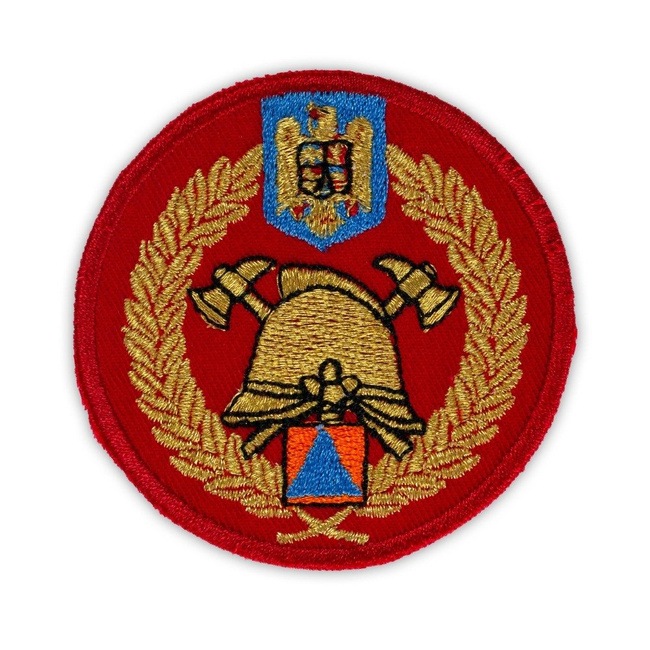 Az embléma az SVSU-val hímzett