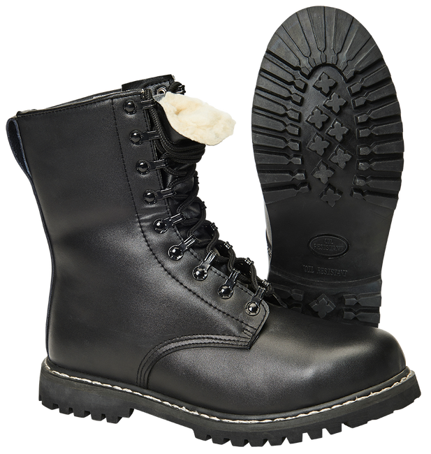 Springerstiefel mit Futter bakancs
