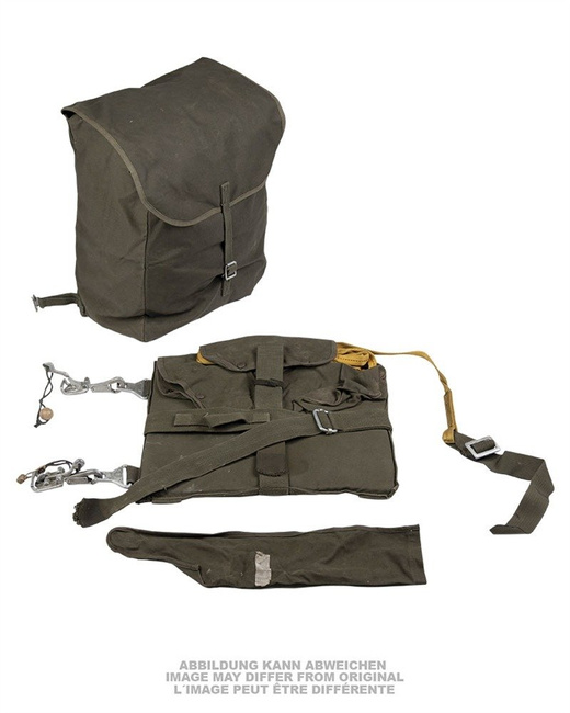 German parachute harness w.combat bag used deco