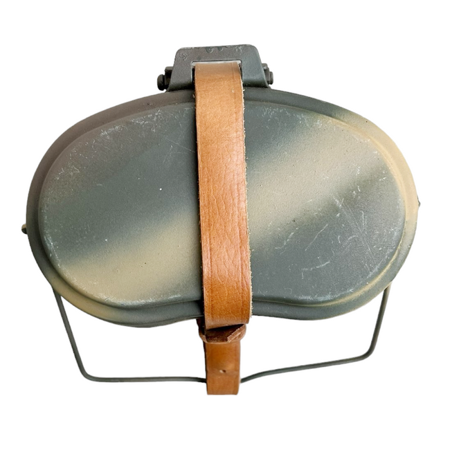 Német model WWII M31 ételdoboz - 3 szinu festett (Normandia) (REPRO)