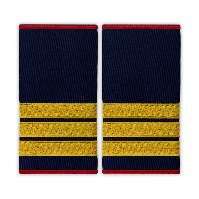 Az osztályfőnöke megelőző osztályának vezetője, az SVSU Intervenciós Csoport vezetője (SPSU)