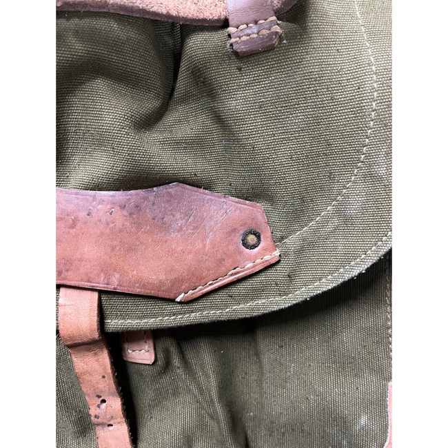 Katonai Olive román retro hátizsák - RSR román hadsereg - Zöld OD - Jó állapotban
