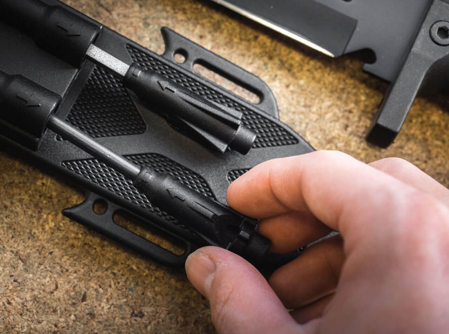 KÉS "M-Spec Survival Knife" - MAGNUM BY BOKER