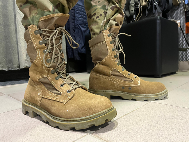 COMBAT BOOTS - USA PANAMA JUNGLE 3.0 - TRU SPEC - USA MILITARY SURPLUS - COYOTE - LIKE NEW