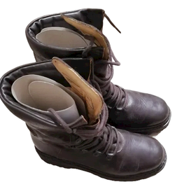 ROMANIAN MILITARY BOOTS - BROWN- USED