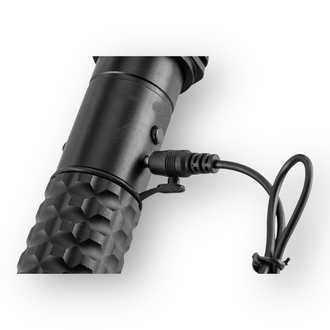 Electric Shock / Multifunctional Self-Defense Flashlight - 1103 - 600,000 Volts, 200 Lumens - Black - Concorde Defender