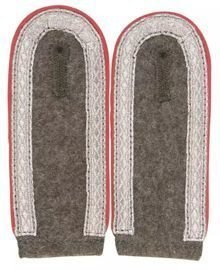 German WWII Red Epaulets NCO (Unteroffiziere) - repro