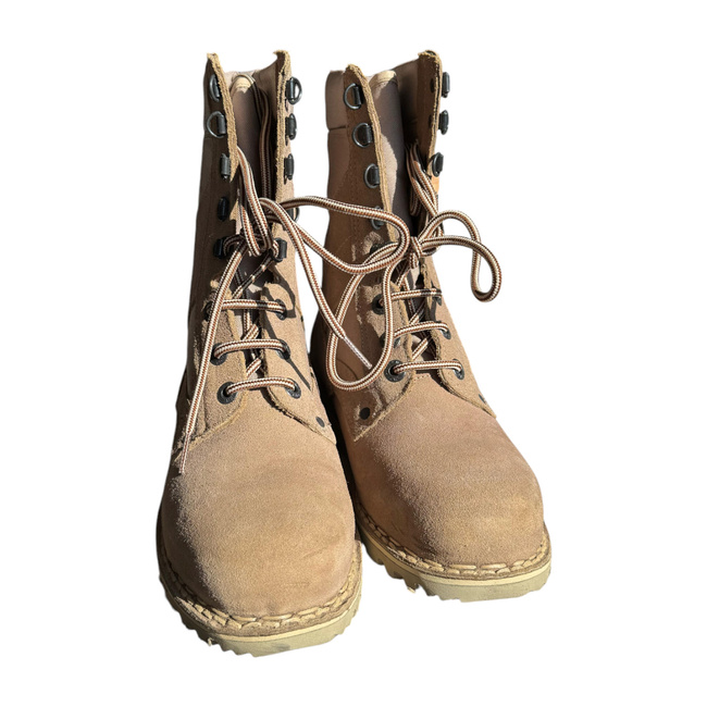 ROMANIAN MILITARY BOOTS - DESERT - LIKE NEW