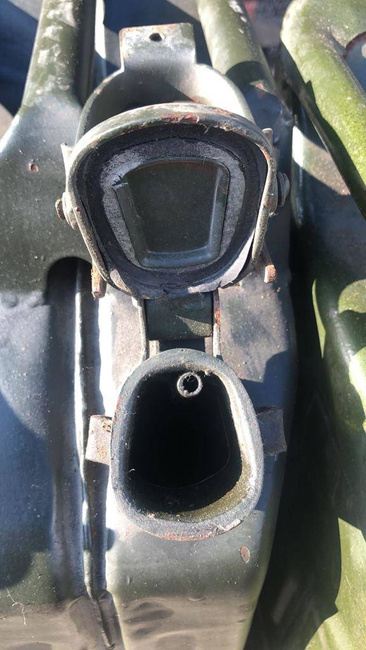 METAL JERRY CAN CANISTER - 20 L - MILITARY SURPLUS ROMANIAN ARMY - GOOD CONDITION