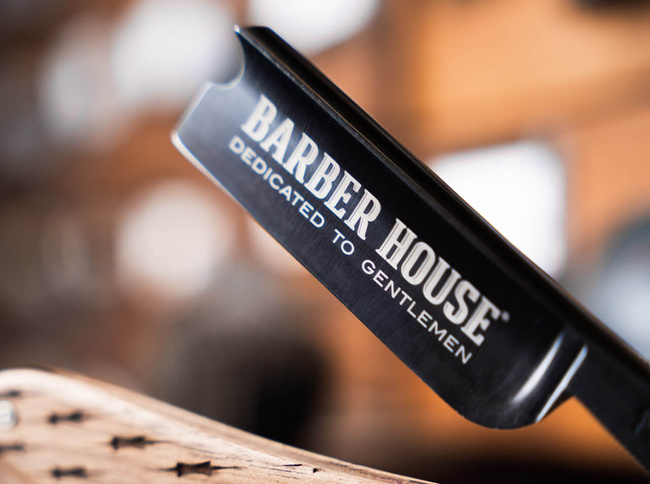 STRAIGHT RAZOR KNIFE - BARBER HOUSE - BROWN