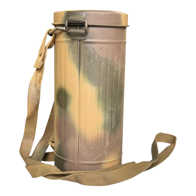 STEEL BOX FOR GAS MASK - WITH STRAP - MILITARY SURPLUS GERMAN ARMY - WWII - REPRO - PAINTED CAMOUFLAGE 3 COLORS (NORMANDY)